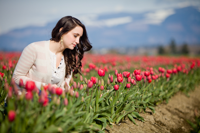 tulip festival seattle wa engagement session