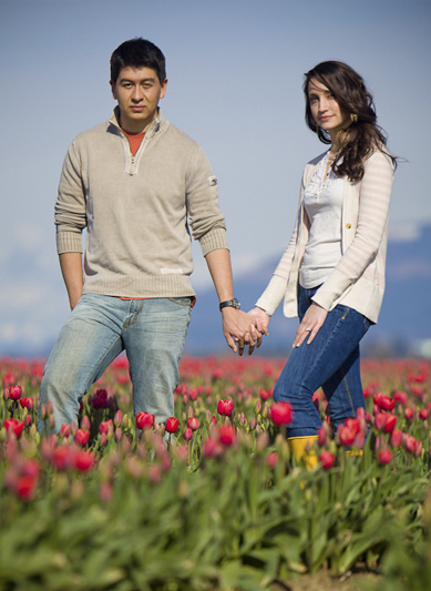 tulip festival seattle wa engagement session